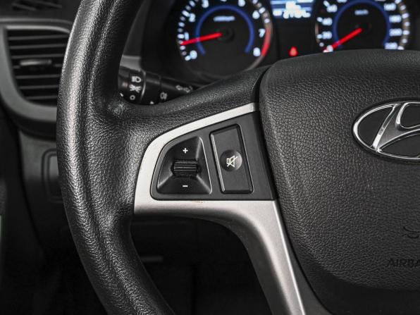 Hyundai Solaris I с пробегом 2014 года, цена 1 419 000 рублей, 27764 км, хэтчбек, Автокод Объявления