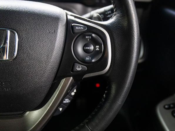 Honda Stepwgn V Рестайлинг с пробегом 2019 года, цена 2 195 000 рублей, 76109 км, минивэн, Автокод Объявления