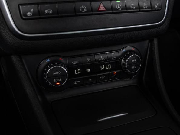 Mercedes-Benz GLA I (X156) с пробегом 2015 года, цена 1 970 000 рублей, 83025 км, внедорожник, Автокод Объявления