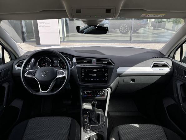 Volkswagen Tiguan II Рестайлинг с пробегом 2021 года, цена 3 220 000 рублей, 33390 км, внедорожник, Автокод Объявления