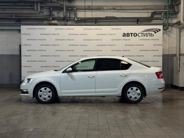 Skoda Octavia III (A7) Рестайлинг с пробегом 2018 года, цена 1 299 000 рублей, 169000 км, лифтбек, Автокод Объявления