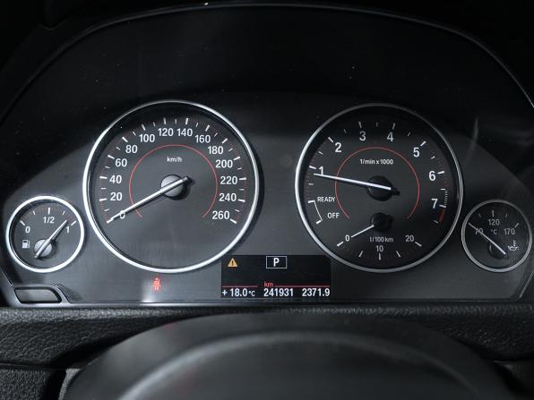 BMW 3 серии VI (F3x) с пробегом 2014 года, цена 1 890 000 рублей, 242000 км, седан, Автокод Объявления