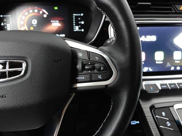 Geely Atlas Pro с пробегом 2024 года, цена 2 268 000 рублей, 27343 км, внедорожник, Автокод Объявления