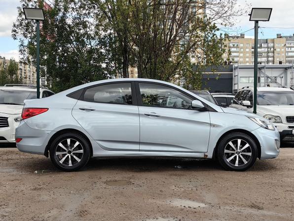 Hyundai Solaris I с пробегом 2011 года, цена 609 000 рублей, 122050 км, седан, Автокод Объявления