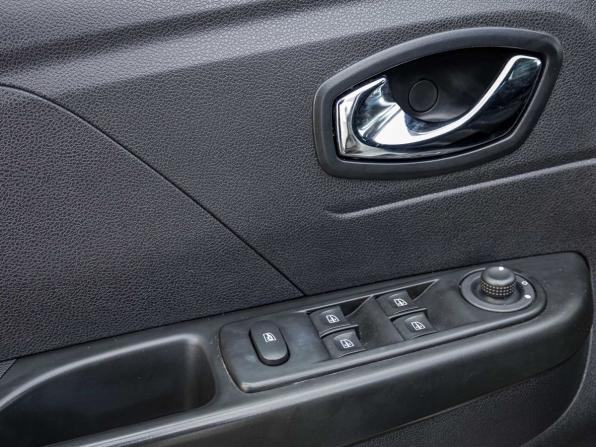 Renault Kaptur I с пробегом 2019 года, цена 1 372 098 рублей, 107805 км, внедорожник, Автокод Объявления