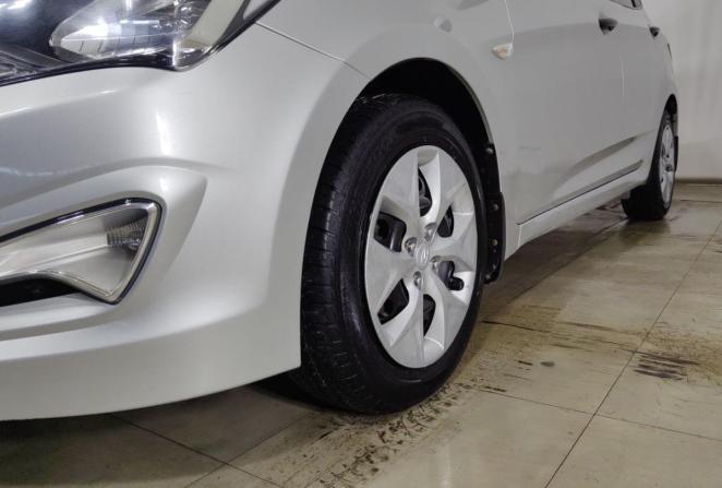 Hyundai Solaris I Рестайлинг с пробегом 2015 года, цена 1 120 000 рублей, 72500 км, седан, Автокод Объявления