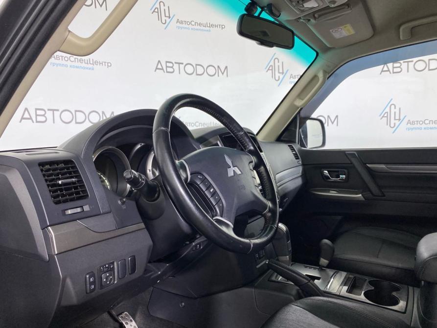 Mitsubishi Pajero IV Рестайлинг 2 Москва  - изображение 8