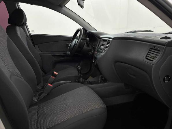Kia Rio II Рестайлинг с пробегом 2009 года, цена 470 000 рублей, 222618 км, хэтчбек, Автокод Объявления