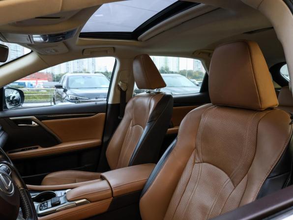 Lexus RX IV с пробегом 2017 года, цена 3 398 000 рублей, 160073 км, внедорожник, Автокод Объявления