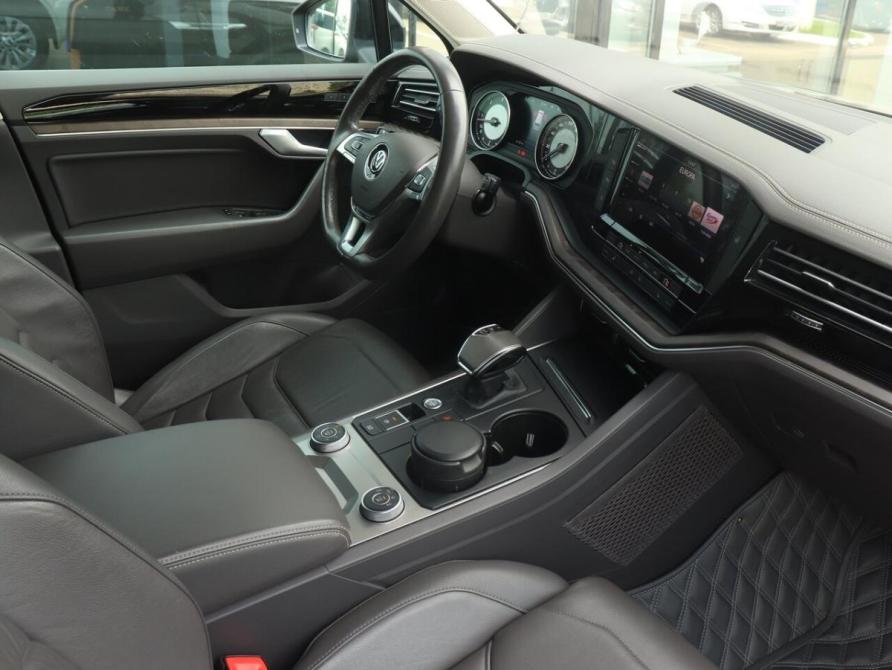 Volkswagen Touareg III Казань  - изображение 6