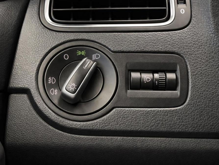 Volkswagen Polo V Пермь  - изображение 11