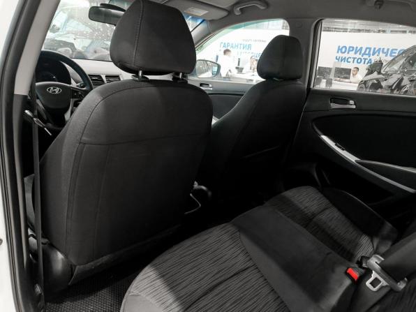 Hyundai Solaris I Рестайлинг с пробегом 2016 года, цена 880 000 рублей, 183757 км, седан, Автокод Объявления