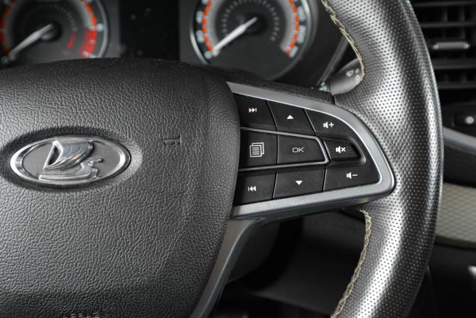 Lada (ВАЗ) Vesta I Рестайлинг (NG) с пробегом 2023 года, цена 1 319 000 рублей, 105000 км, седан, Автокод Объявления