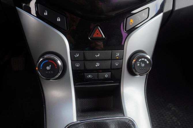 Chevrolet Cruze I с пробегом 2012 года, цена 735 000 рублей, 266195 км, седан, Автокод Объявления