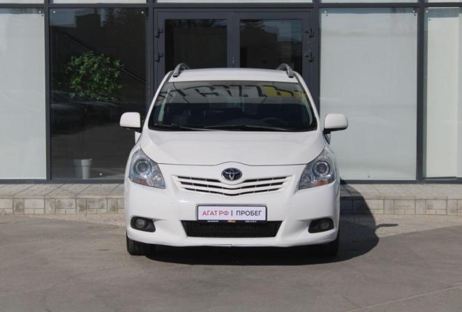 Toyota Verso I с пробегом 2010 года, цена 985 000 рублей, 320053 км, компактвэн, Автокод Объявления