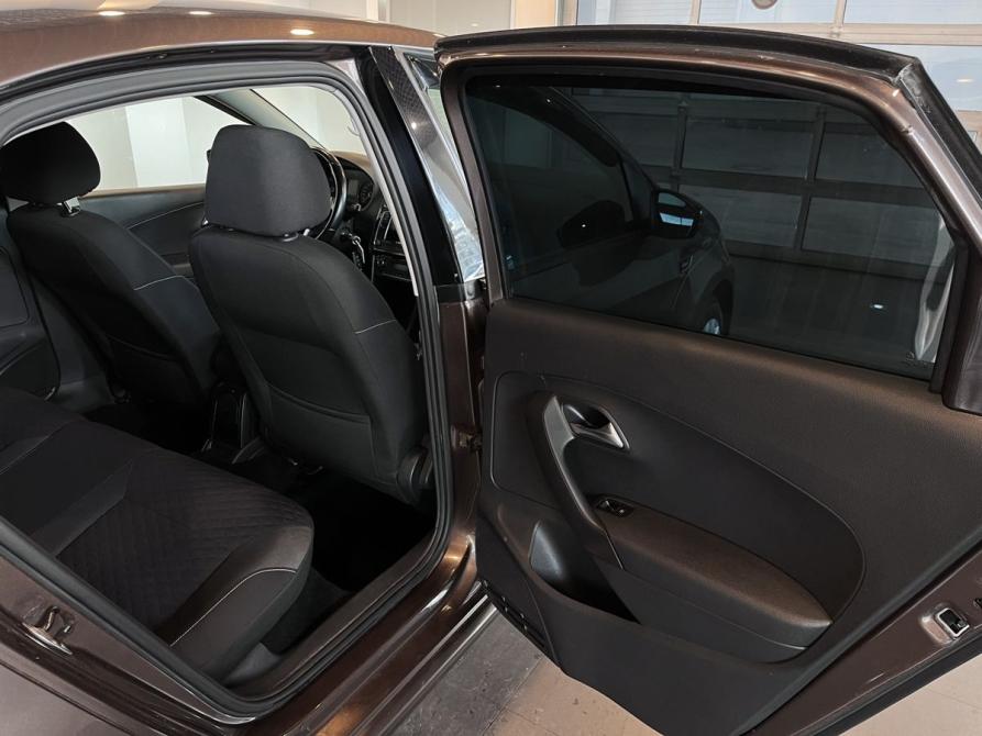 Volkswagen Polo V Рестайлинг Чебоксары  - изображение 26