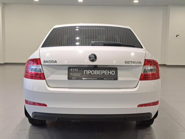 Skoda Octavia III (A7) с пробегом 2015 года, цена 1 218 000 рублей, 204748 км, лифтбек, Автокод Объявления