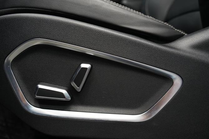 Geely Atlas Pro с пробегом 2023 года, цена 2 180 000 рублей, 53000 км, внедорожник, Автокод Объявления