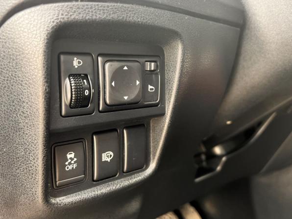 Nissan Juke I с пробегом 2012 года, цена 1 030 000 рублей, 92500 км, внедорожник, Автокод Объявления