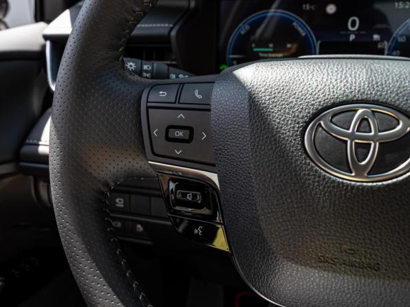 Toyota Camry IX (XV80) China Market с пробегом 2025 года, цена 4 399 000 рублей, 55 км, седан, Автокод Объявления