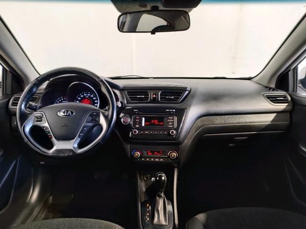Kia Rio III Рестайлинг с пробегом 2015 года, цена 1 189 000 рублей, 88191 км, седан, Автокод Объявления