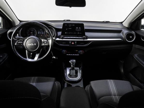 Kia Cerato IV с пробегом 2022 года, цена 2 150 000 рублей, 45594 км, седан, Автокод Объявления