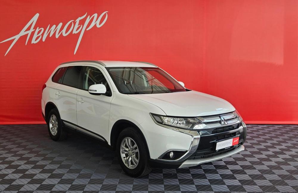 Mitsubishi Outlander III Рестайлинг 2 Вологда  - изображение 7