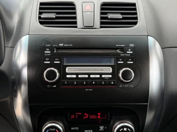 Suzuki SX4 I (Classic) Рестайлинг с пробегом 2010 года, цена 720 000 рублей, 175079 км, хэтчбек, Автокод Объявления