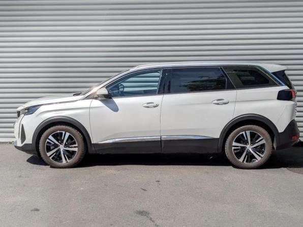 Peugeot 5008 II Рестайлинг с пробегом 2021 года, цена 2 695 000 рублей, 15397 км, внедорожник, Автокод Объявления