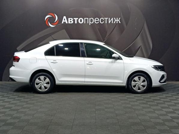 Volkswagen Polo VI с пробегом 2022 года, цена 1 520 000 рублей, 68244 км, лифтбек, Автокод Объявления