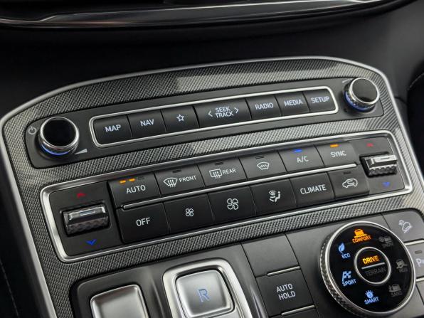 Hyundai Santa Fe IV Рестайлинг с пробегом 2022 года, цена 4 440 000 рублей, 51261 км, внедорожник, Автокод Объявления
