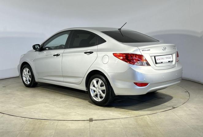 Hyundai Solaris I с пробегом 2013 года, цена 865 000 рублей, 85043 км, седан, Автокод Объявления