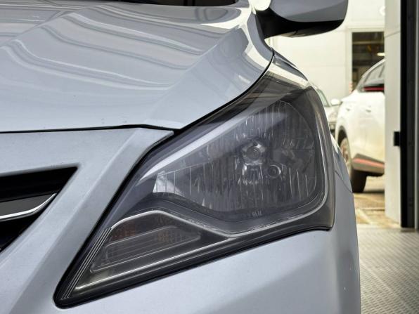 Hyundai Solaris I Рестайлинг с пробегом 2016 года, цена 890 000 рублей, 165269 км, седан, Автокод Объявления