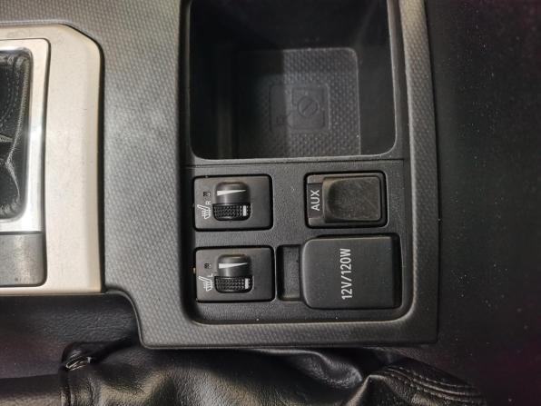 Toyota Land Cruiser Prado 150 Series с пробегом 2010 года, цена 2 390 000 рублей, 334320 км, внедорожник, Автокод Объявления