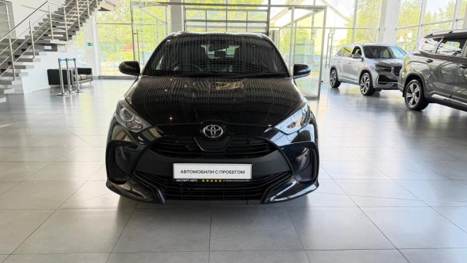 Toyota Yaris IV с пробегом 2020 года, цена 1 045 000 рублей, 93000 км, хэтчбек, Автокод Объявления