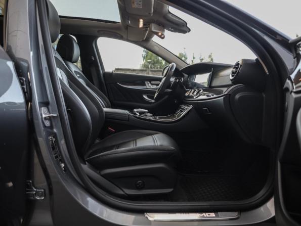 Mercedes-Benz E-Класс AMG V (W213) с пробегом 2018 года, цена 3 299 000 рублей, 242976 км, седан, Автокод Объявления