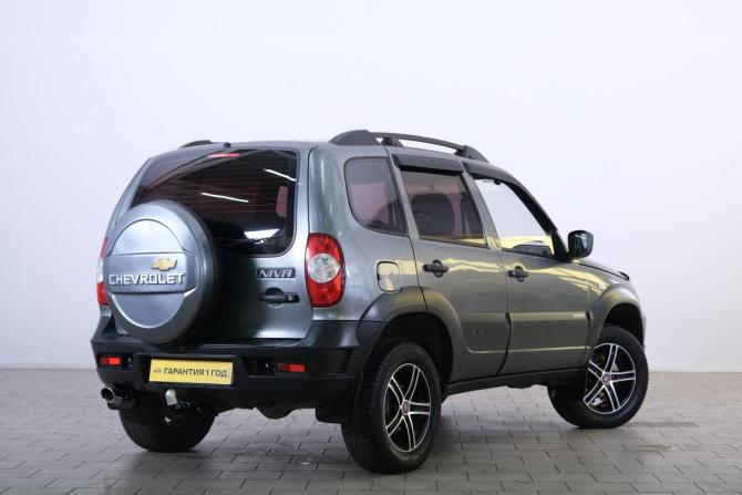 Chevrolet Niva I Рестайлинг с пробегом 2013 года, цена 499 000 рублей, 191500 км, внедорожник, Автокод Объявления