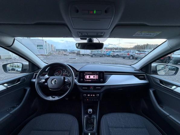 Skoda Rapid II с пробегом 2020 года, цена 1 395 000 рублей, 141579 км, лифтбек, Автокод Объявления