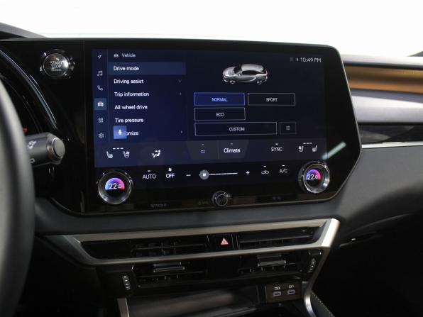 Lexus RX V с пробегом 2025 года, цена 8 096 000 рублей, 22 км, внедорожник, Автокод Объявления