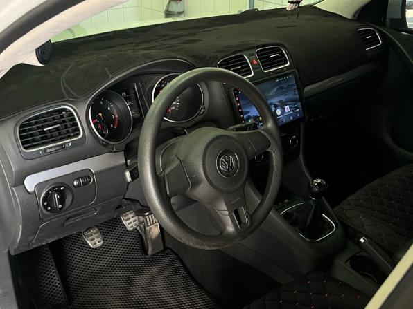 Volkswagen Golf VI с пробегом 2011 года, цена 950 000 рублей, 152450 км, хэтчбек, Автокод Объявления