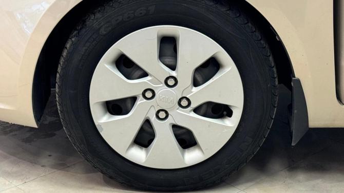 Kia Rio III с пробегом 2014 года, цена 880 000 рублей, 97095 км, хэтчбек, Автокод Объявления