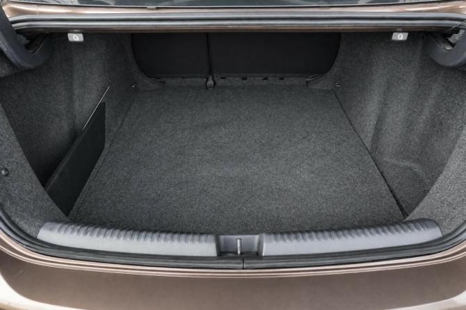 Volkswagen Jetta VI с пробегом 2012 года, цена 780 000 рублей, 221179 км, седан, Автокод Объявления
