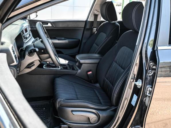 Kia Sportage IV Рестайлинг с пробегом 2020 года, цена 2 199 000 рублей, 74138 км, внедорожник, Автокод Объявления