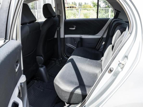 Toyota Yaris II с пробегом 2006 года, цена 776 000 рублей, 135947 км, хэтчбек, Автокод Объявления