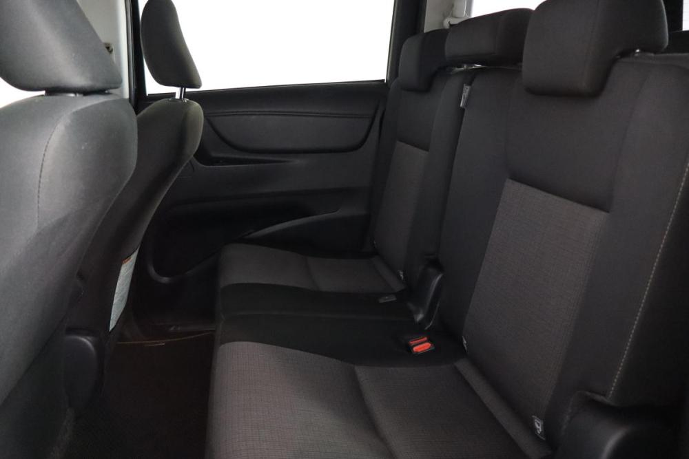 Toyota Sienta II Рестайлинг Санкт-Петербург  - изображение 12