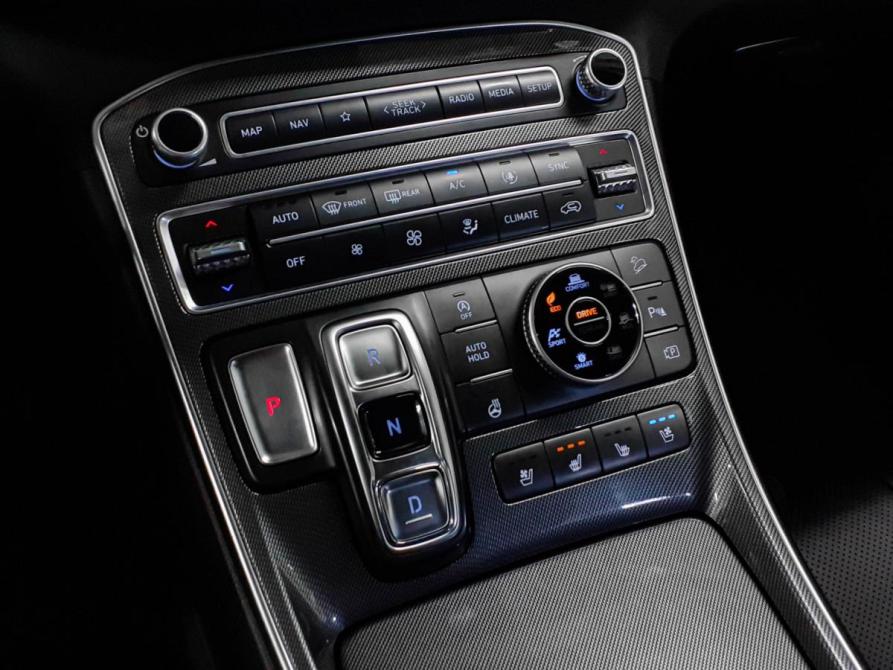 Hyundai Santa Fe IV Рестайлинг Москва  - изображение 17