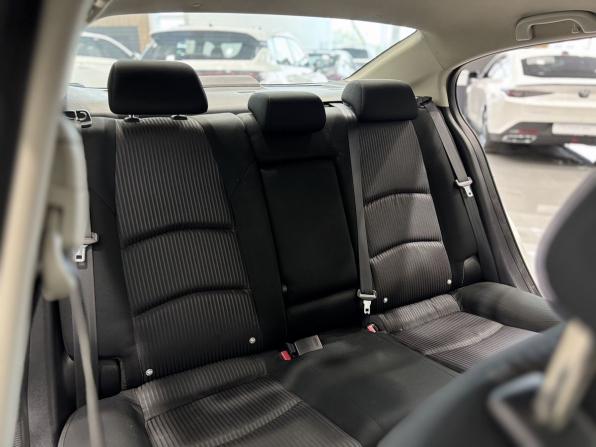 Mazda 3 III (BM) с пробегом 2014 года, цена 1 295 000 рублей, 179000 км, седан, Автокод Объявления