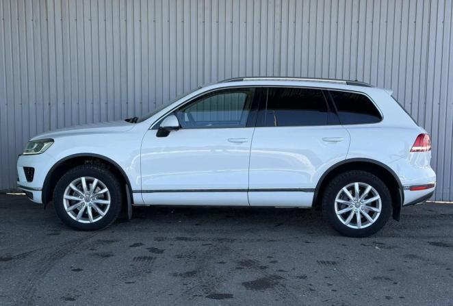 Volkswagen Touareg II Рестайлинг с пробегом 2015 года, цена 2 325 000 рублей, 259085 км, внедорожник, Автокод Объявления