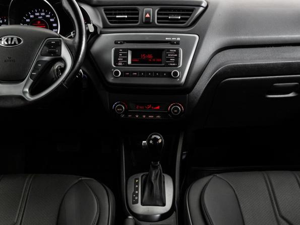 Kia Rio III Рестайлинг с пробегом 2015 года, цена 807 000 рублей, 175891 км, седан, Автокод Объявления
