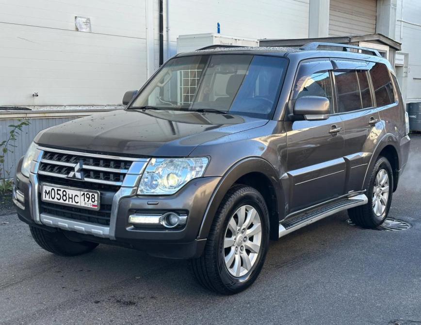 Mitsubishi Pajero IV Рестайлинг 2 Санкт-Петербург  - изображение 1